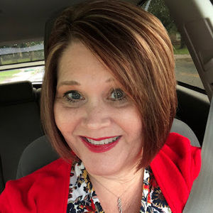 Meet your Posher, Lisa